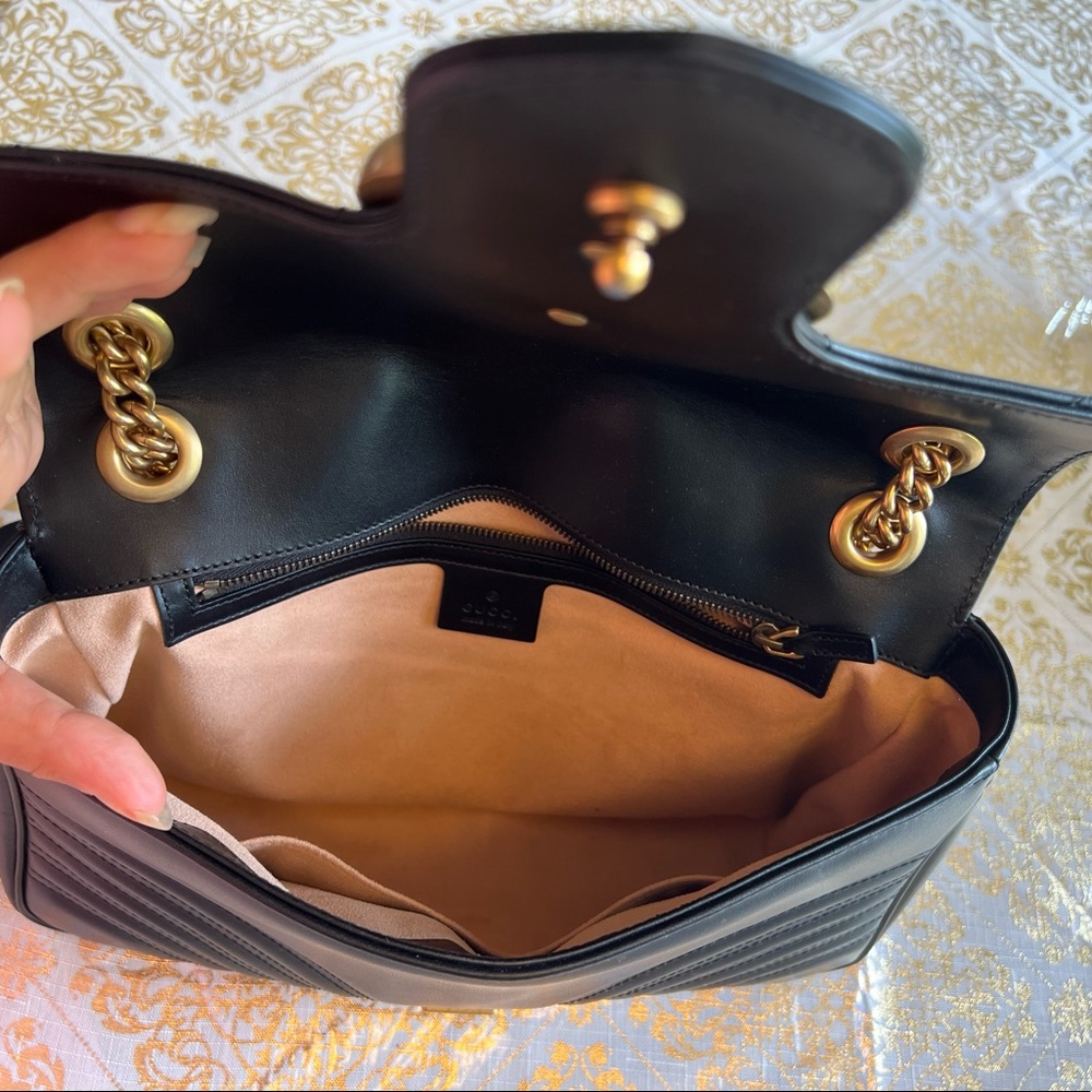 … Marmont medium matelassé shoulder bag - Picture 9 of 15